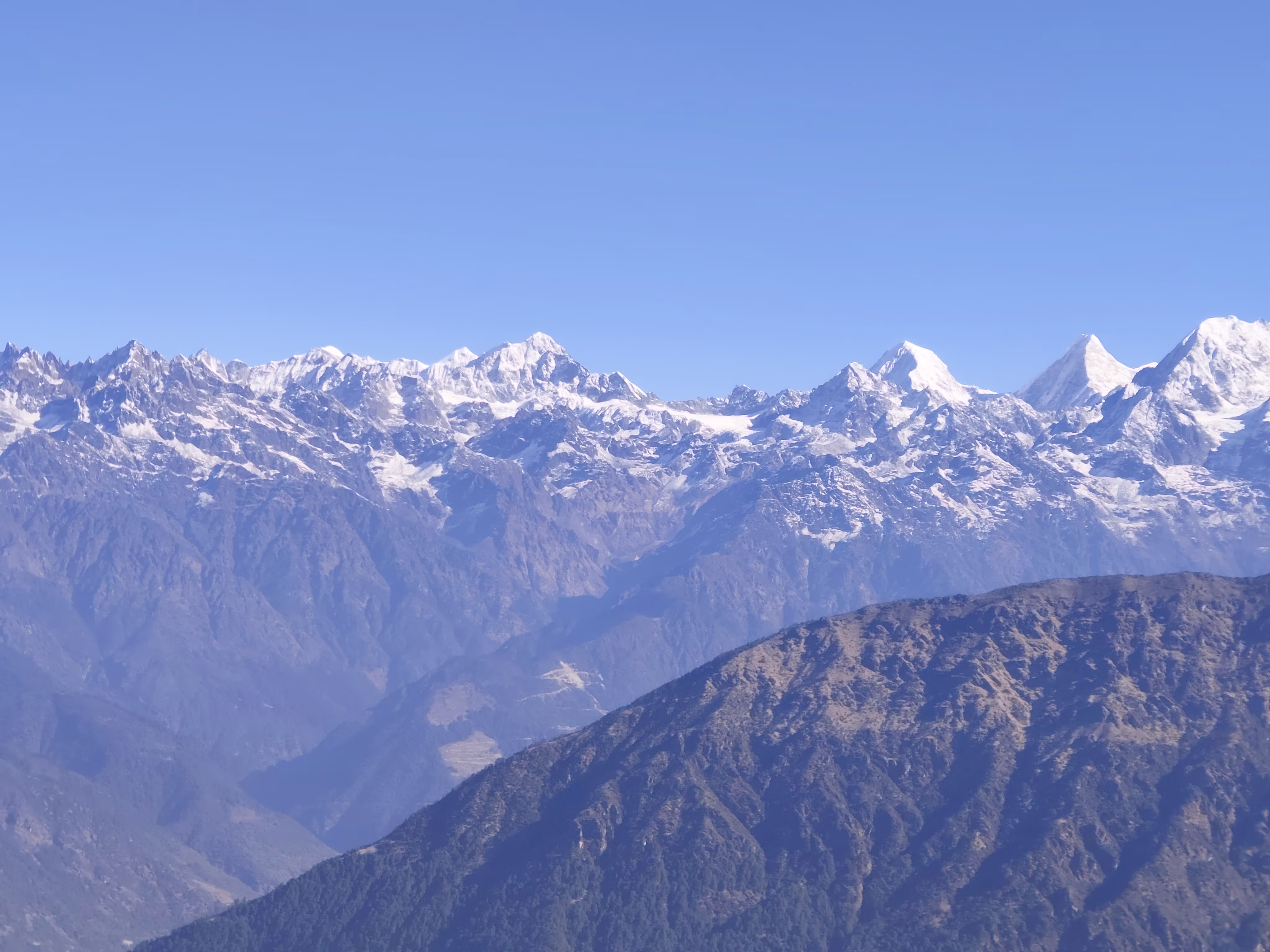 Panoramic mountain view from Pikey Peak
